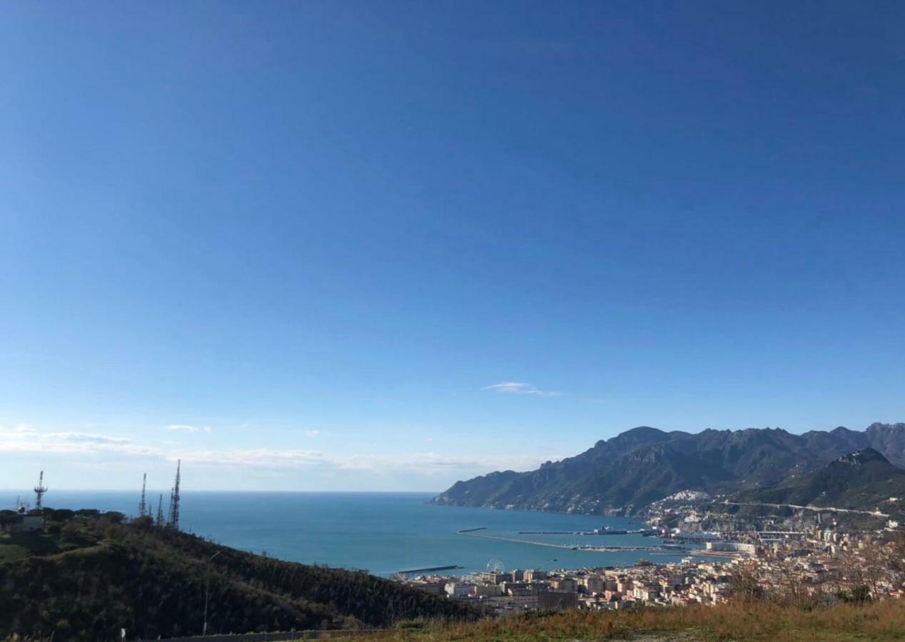 B&B Panoramica 33 Salerno Luaran gambar